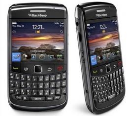 RIM BlackBerry Bold 9780 ブラック/シルバー バンド1256 RCM72UW/RCM73UW キャリアロゴ有無不明 SIMフリー (並行輸入品の日本国内発送)